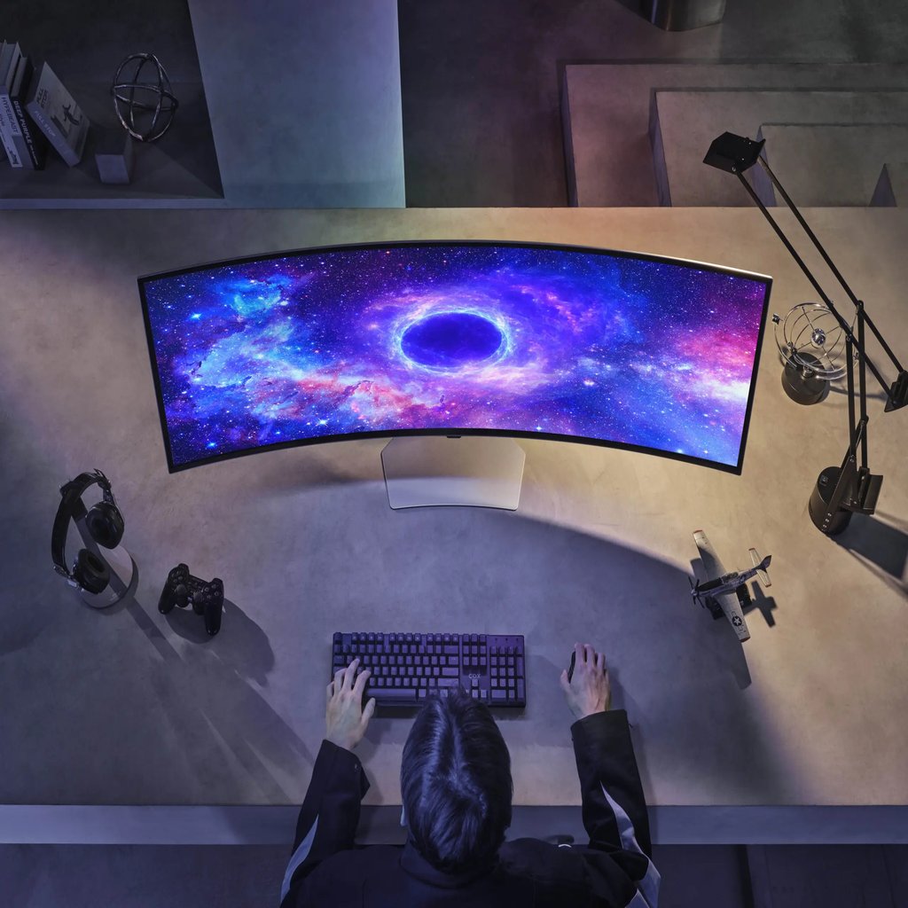 Samsung 34-inch Ultrawide Monitor - Image 4